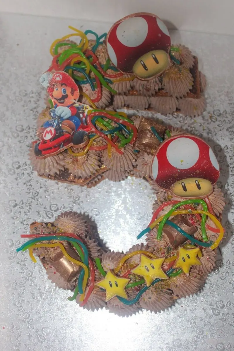 number_cake_5_mario_Bros-min number_cake_5_mario_Bros