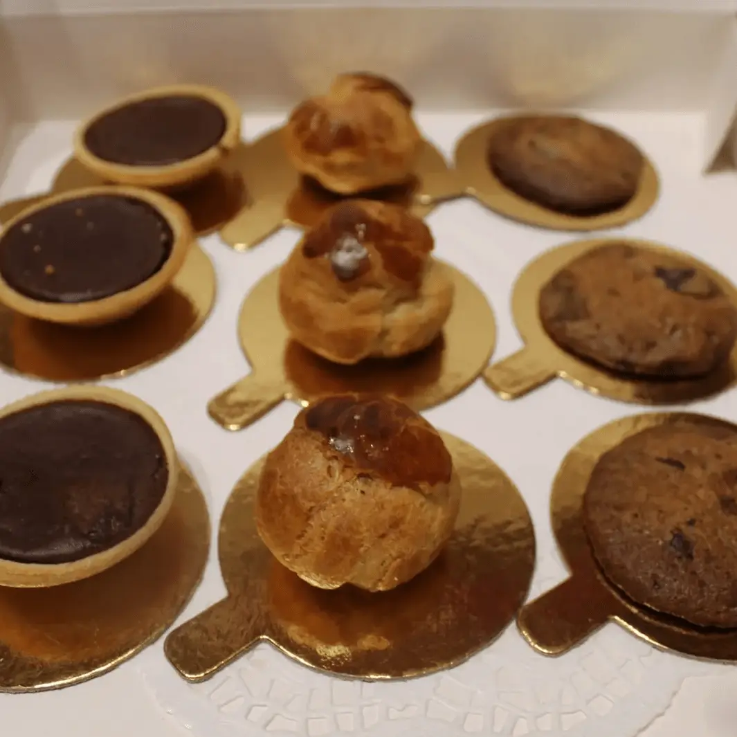 mignardises-min gâteaux_individuels_papillon-min